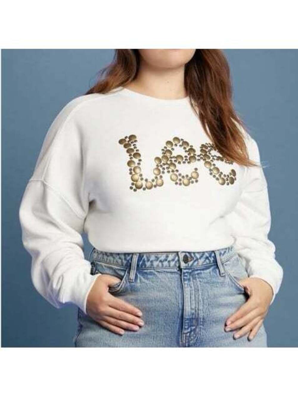 Lee Women's White CrewnecLee Women's White Crewneck Sweatshirt with Studded Logo